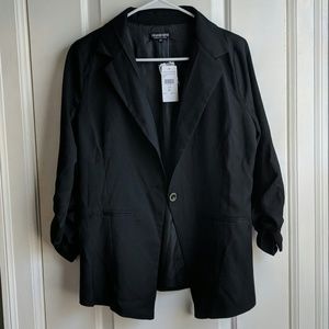 Rouched 3/4 sleeve blazer